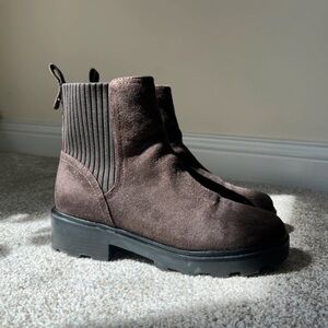 Boots Brown Suede Chelsea Lug Ankle Boots